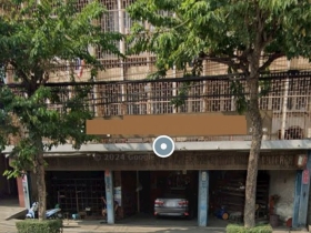 อาคารพาณิชย์ ตึกแถว ติดถนนใหญ่ ติดรถไฟฟ้า หน้าบ้านกว้าง